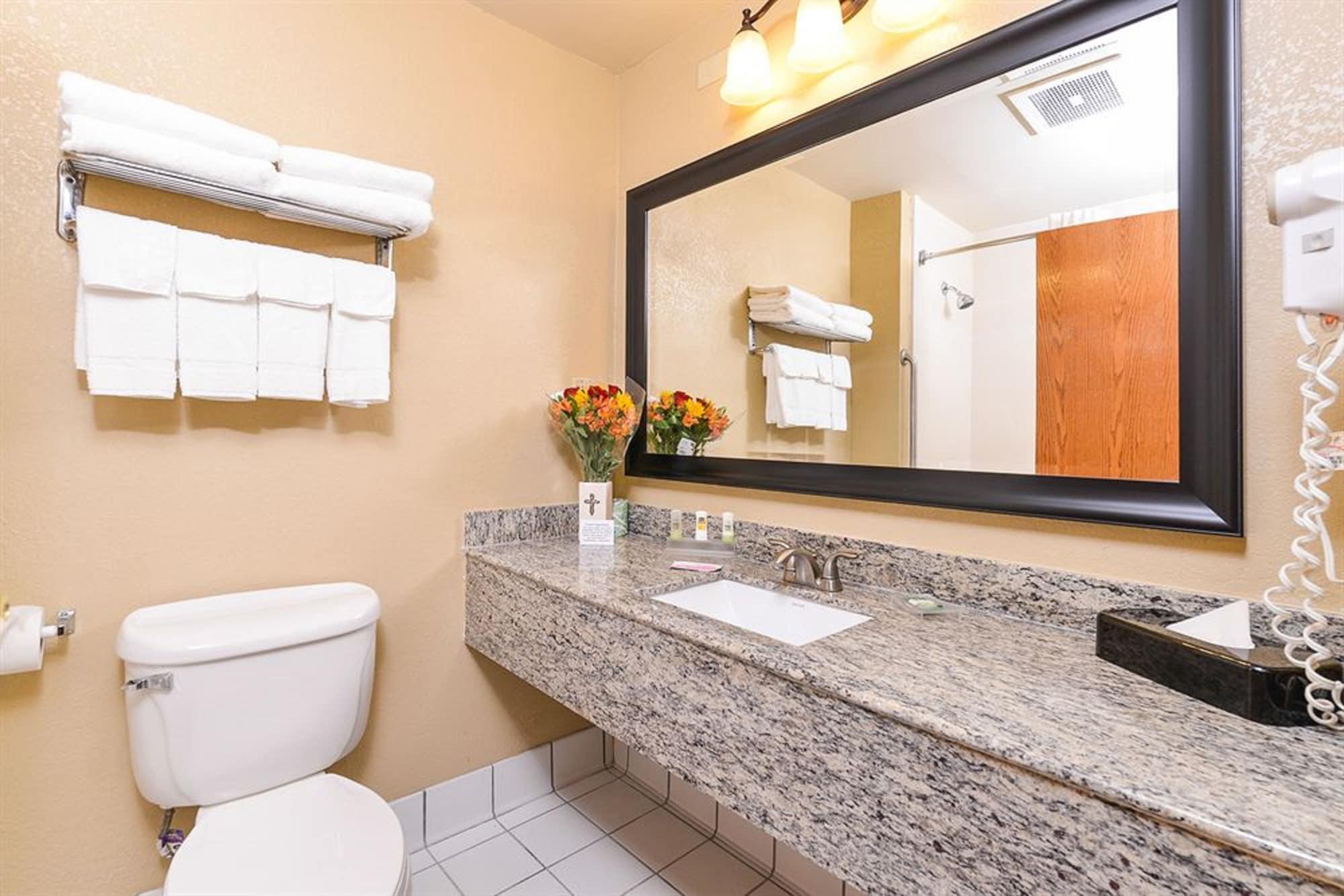 Country Inn & Suites By Radisson, Watertown, Sd Exteriér fotografie