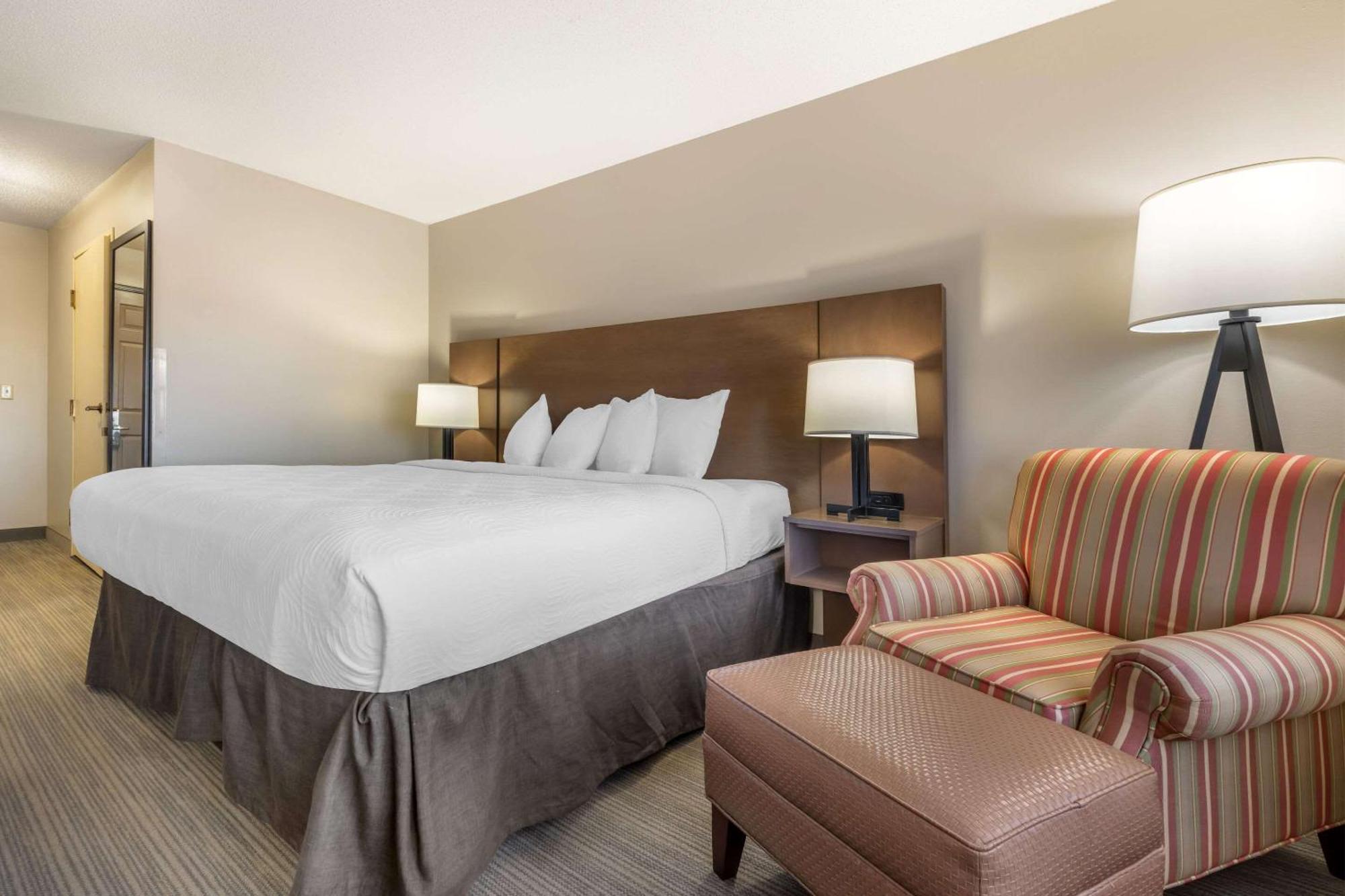 Country Inn & Suites By Radisson, Watertown, Sd Exteriér fotografie